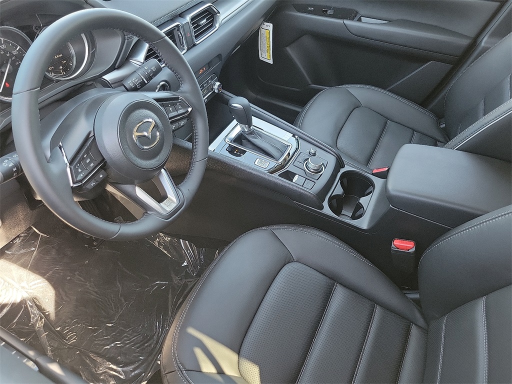2025 Mazda CX-5 2.5 S Preferred photo 5