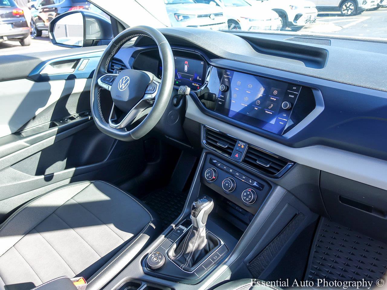 2022 VOLKSWAGEN TAOS - Image 22