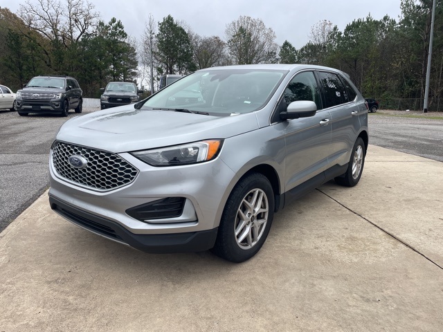 2024 Ford Edge SEL photo 3