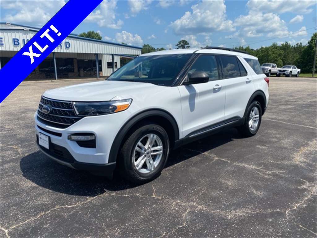2024 Ford Explorer XLT photo 11