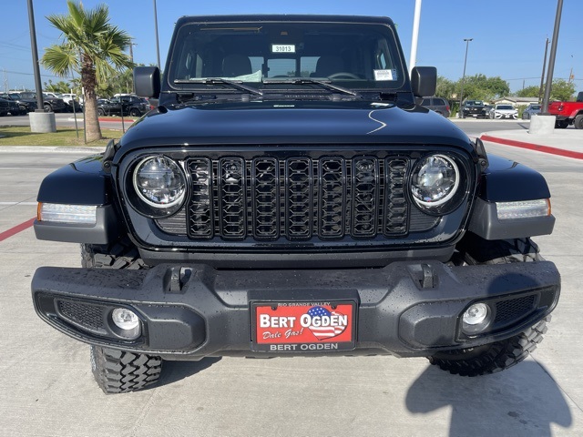 2025 Jeep Gladiator Willys photo 2