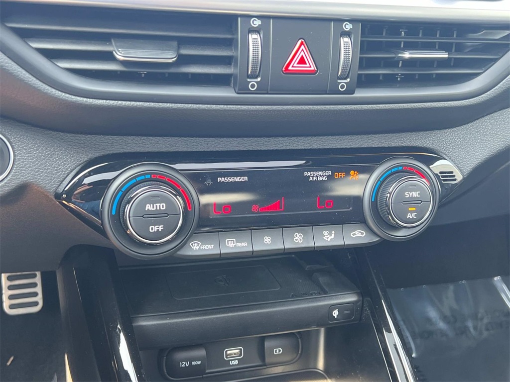 2022 Kia Forte GT-Line photo 20