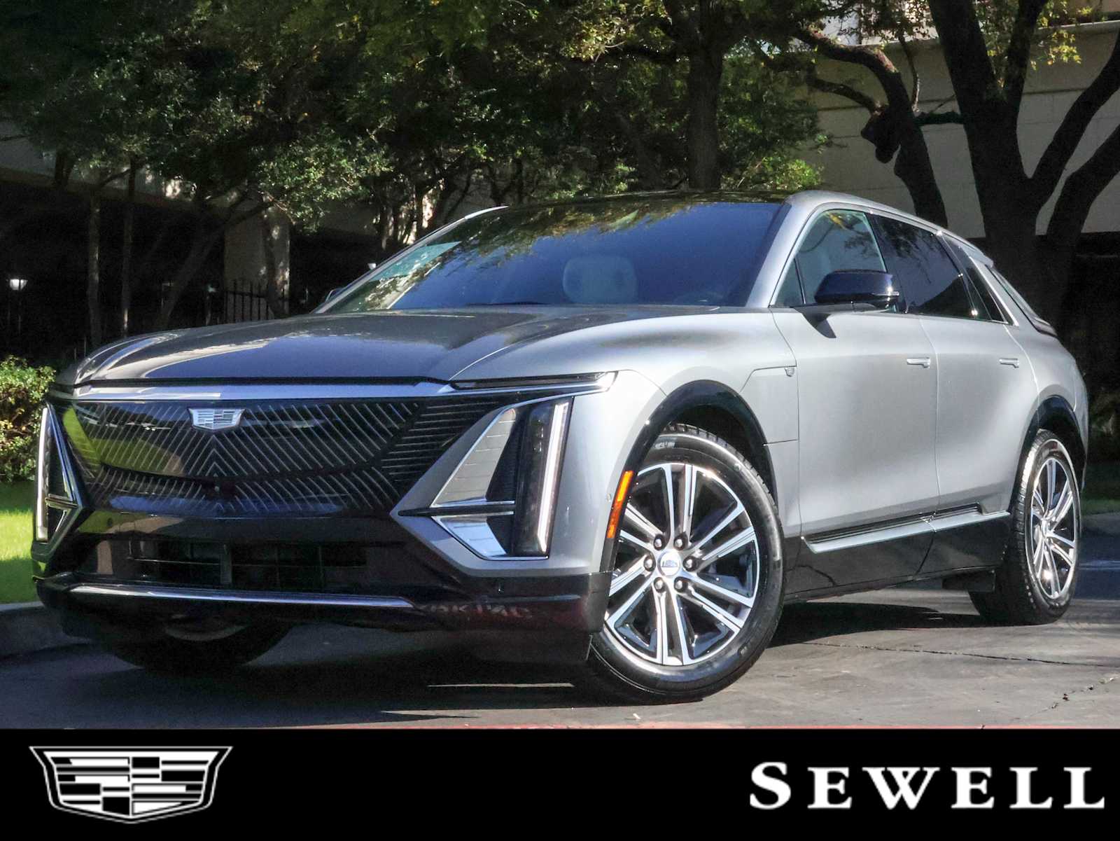 2023 Cadillac LYRIQ Luxury's photo