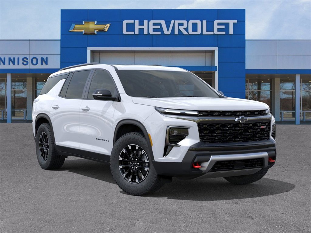 2026 Chevrolet Traverse Z71 photo 2