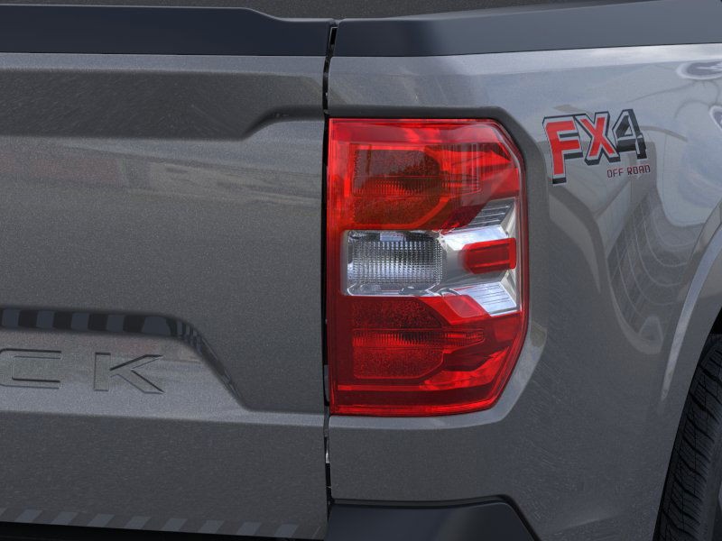 2025 Ford Maverick XLT photo 3