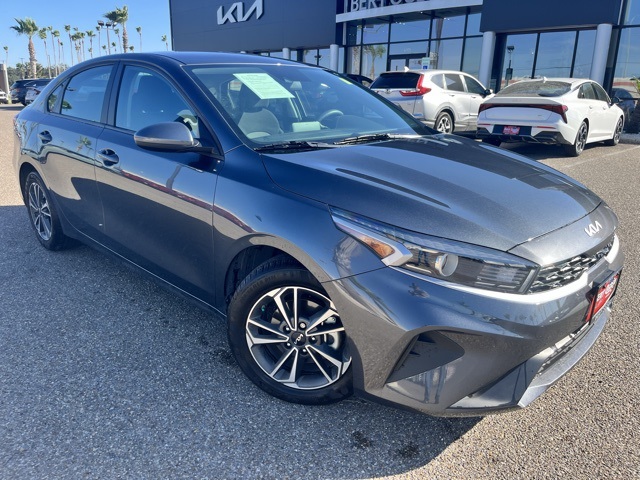 2023 Kia Forte LXS's photo