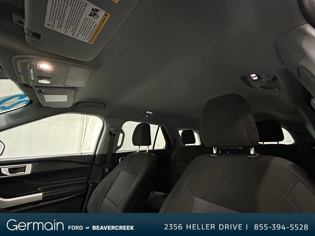 2022 Ford Explorer XLT photo 13