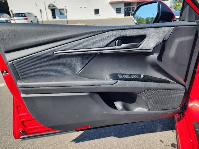 2025 Toyota Camry SE photo 11
