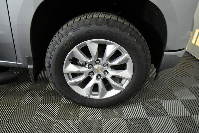 2026 Chevrolet Silverado 1500 Custom photo 16