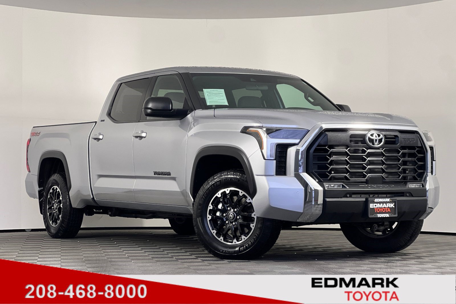 2025 Toyota Tundra SR5's photo