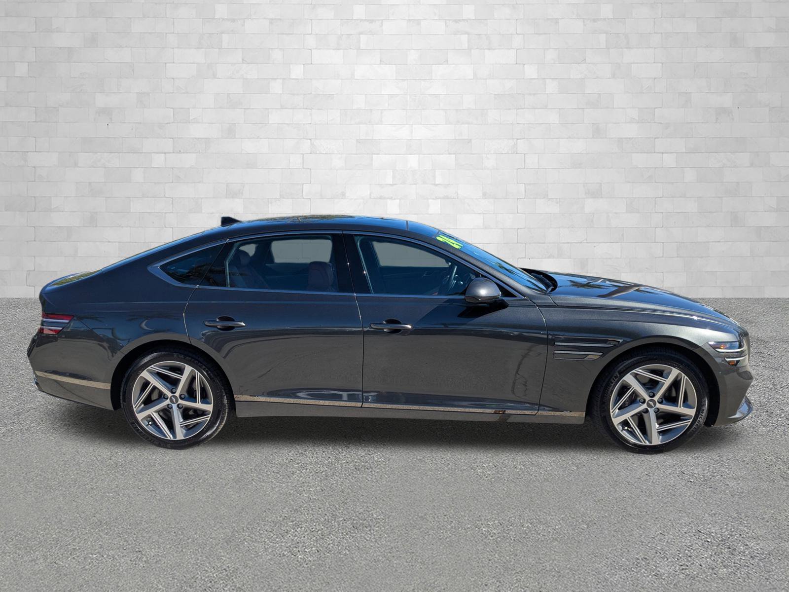 2024 Genesis G80 2.5T photo 2