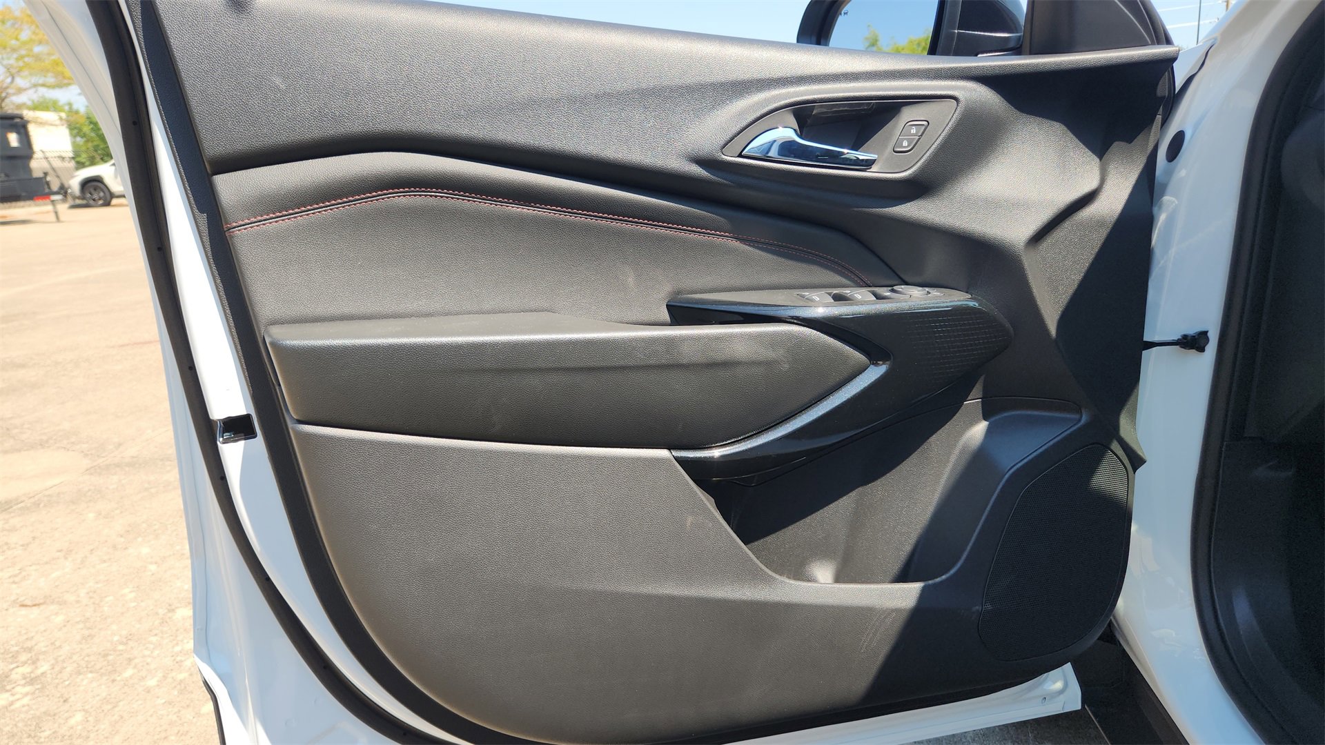 2026 Chevrolet Trax photo 16
