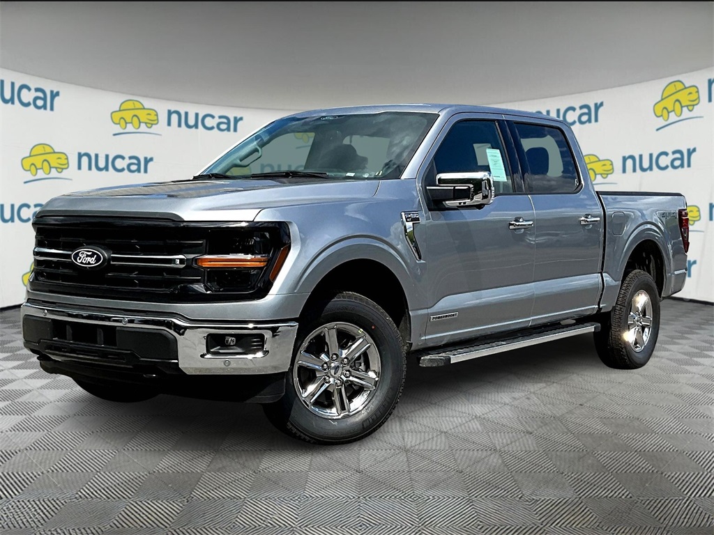 2025 Ford F-150 XLT photo 2