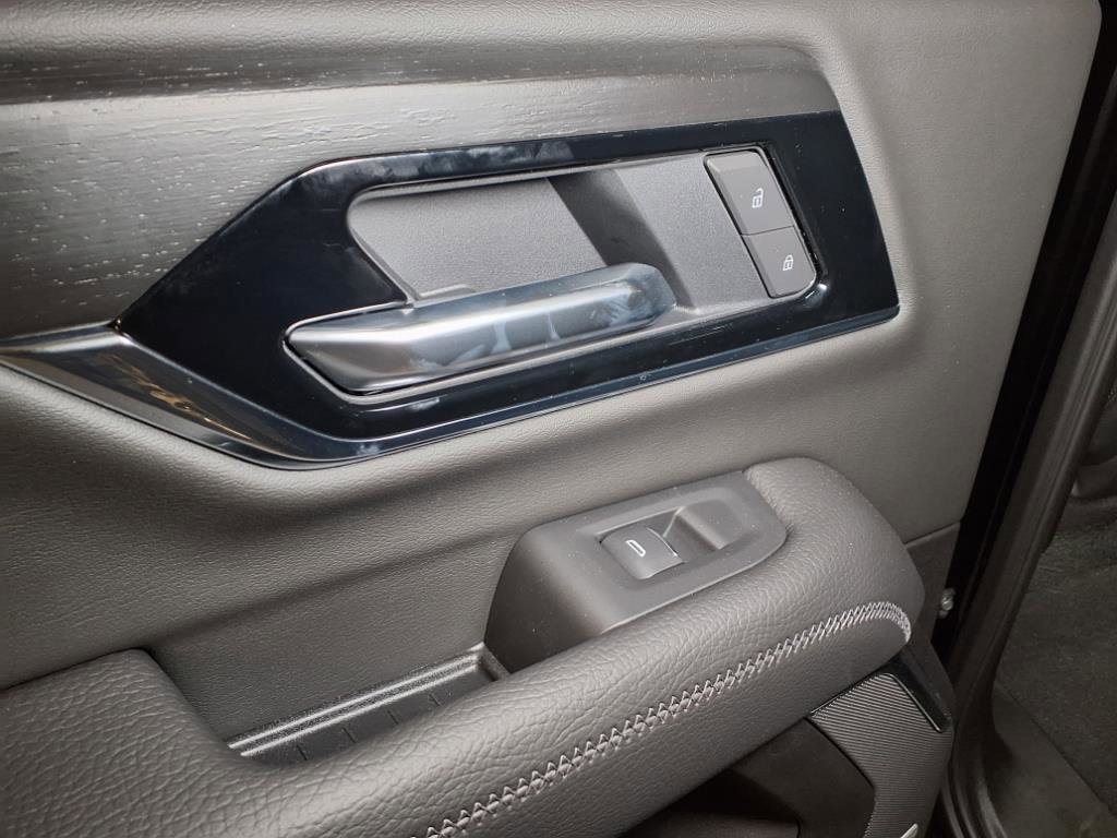 2025 Gmc Yukon XL Denali photo 8
