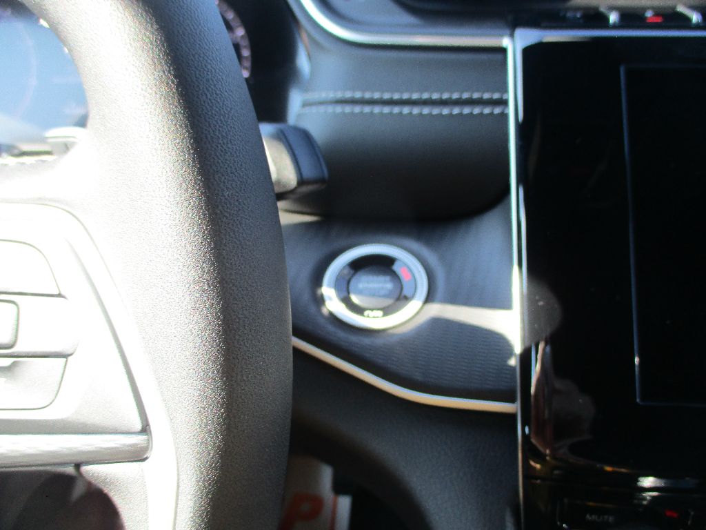 2025 Jeep Grand Cherokee Laredo X photo 6