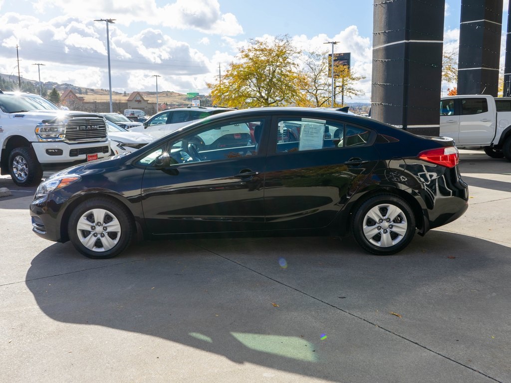2016 Kia Forte LX photo 3