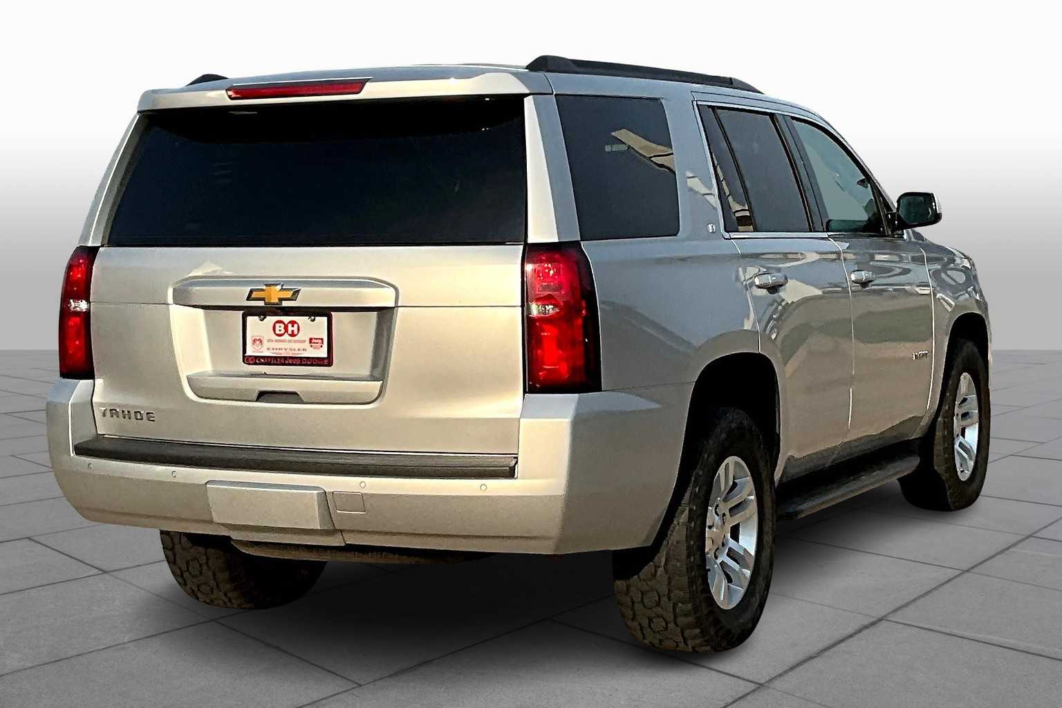 2020 Chevrolet Tahoe LT photo 12