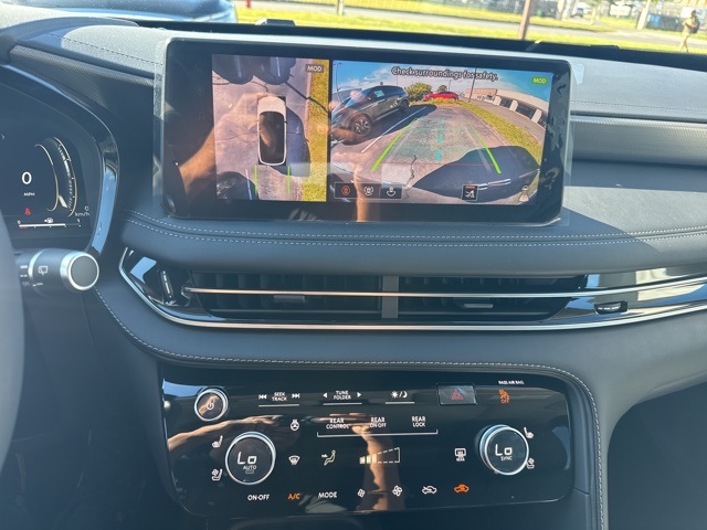 2026 Infiniti QX60 Luxe photo 13