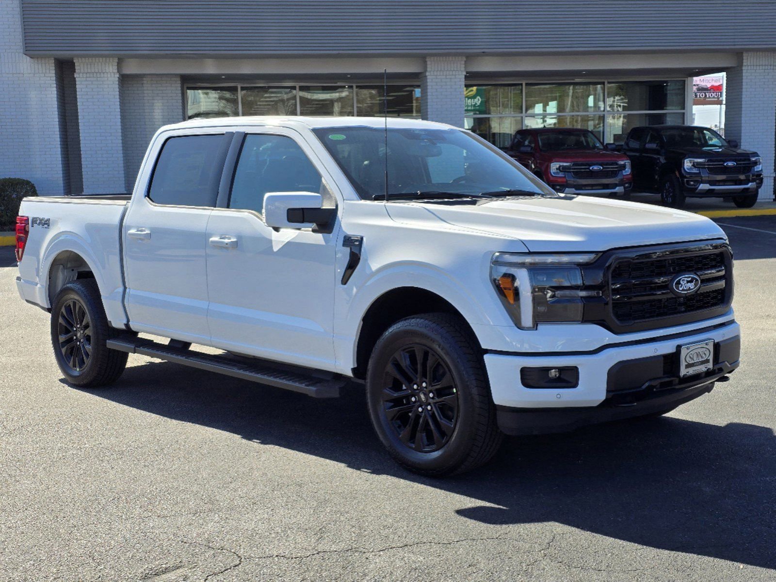 2025 Ford F-150 Lariat photo 4