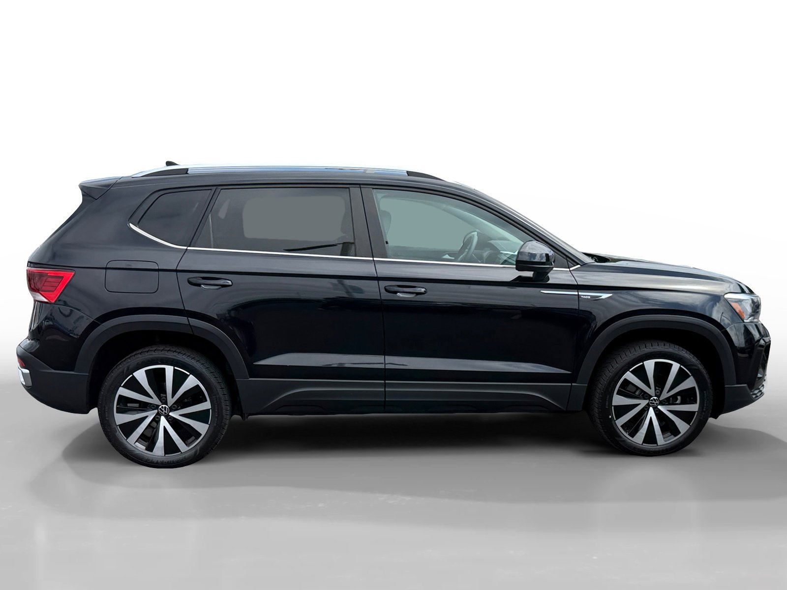2022 Volkswagen Taos SE photo 5