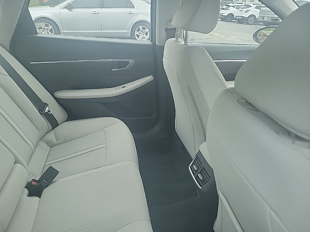2023 Hyundai Sonata SEL photo 20
