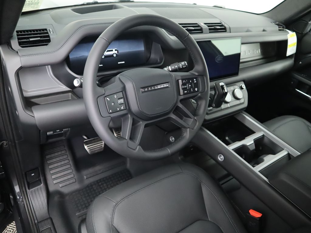 2025 Land Rover Defender 110 X photo 9