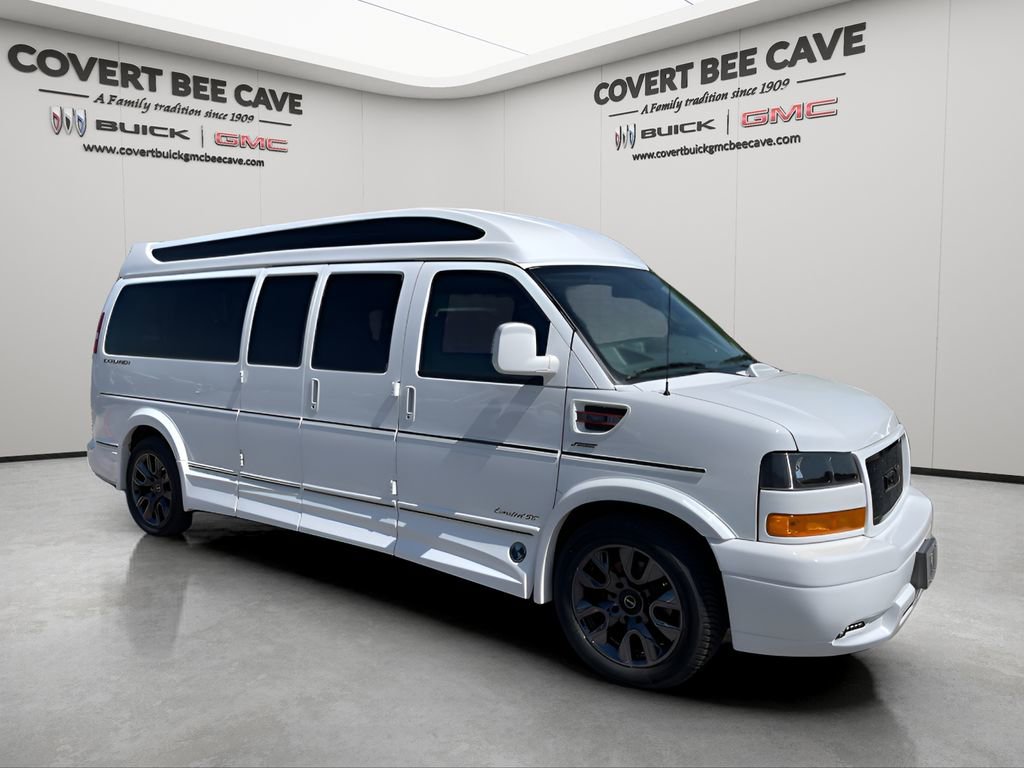 2025 Gmc Savana Cargo 2500 photo 2
