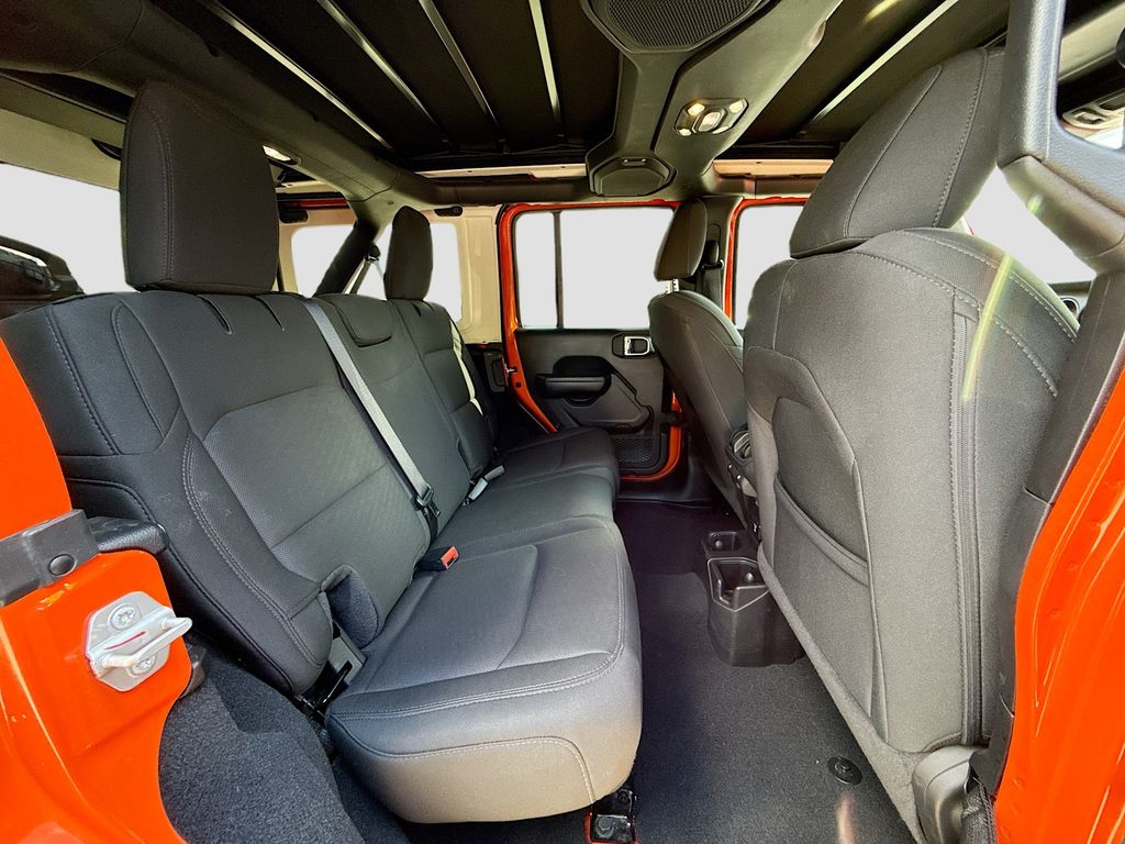 2020 Jeep Wrangler Sport S photo 26