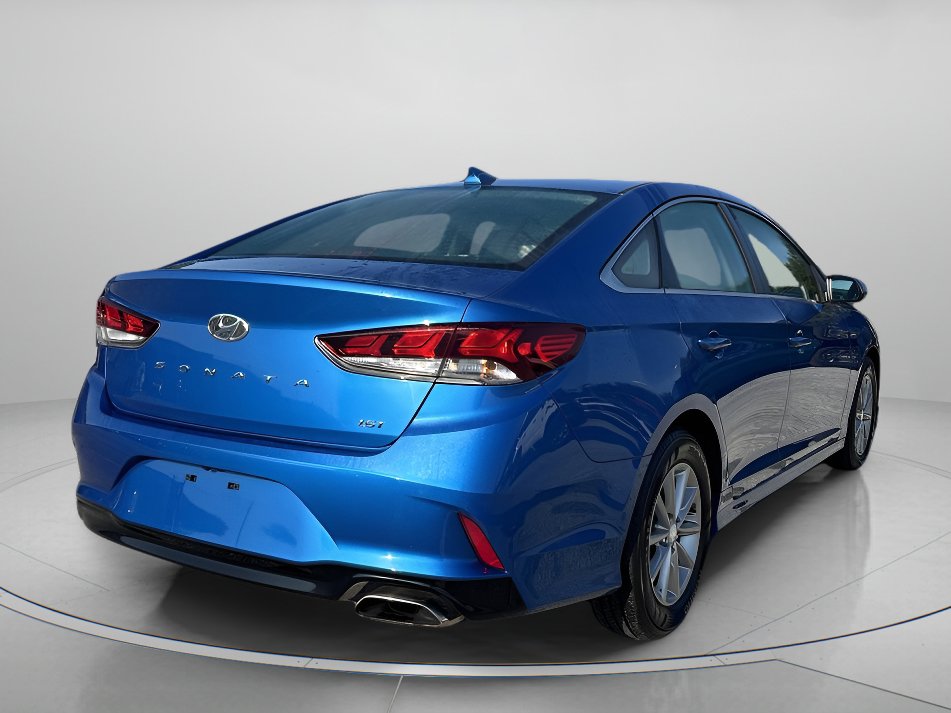 2018 Hyundai Sonata Eco photo 3