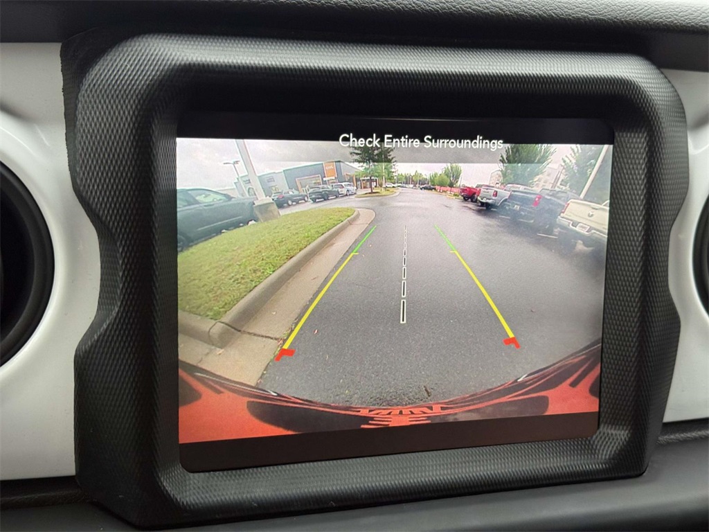 2021 Jeep Wrangler Unlimited Islander photo 29