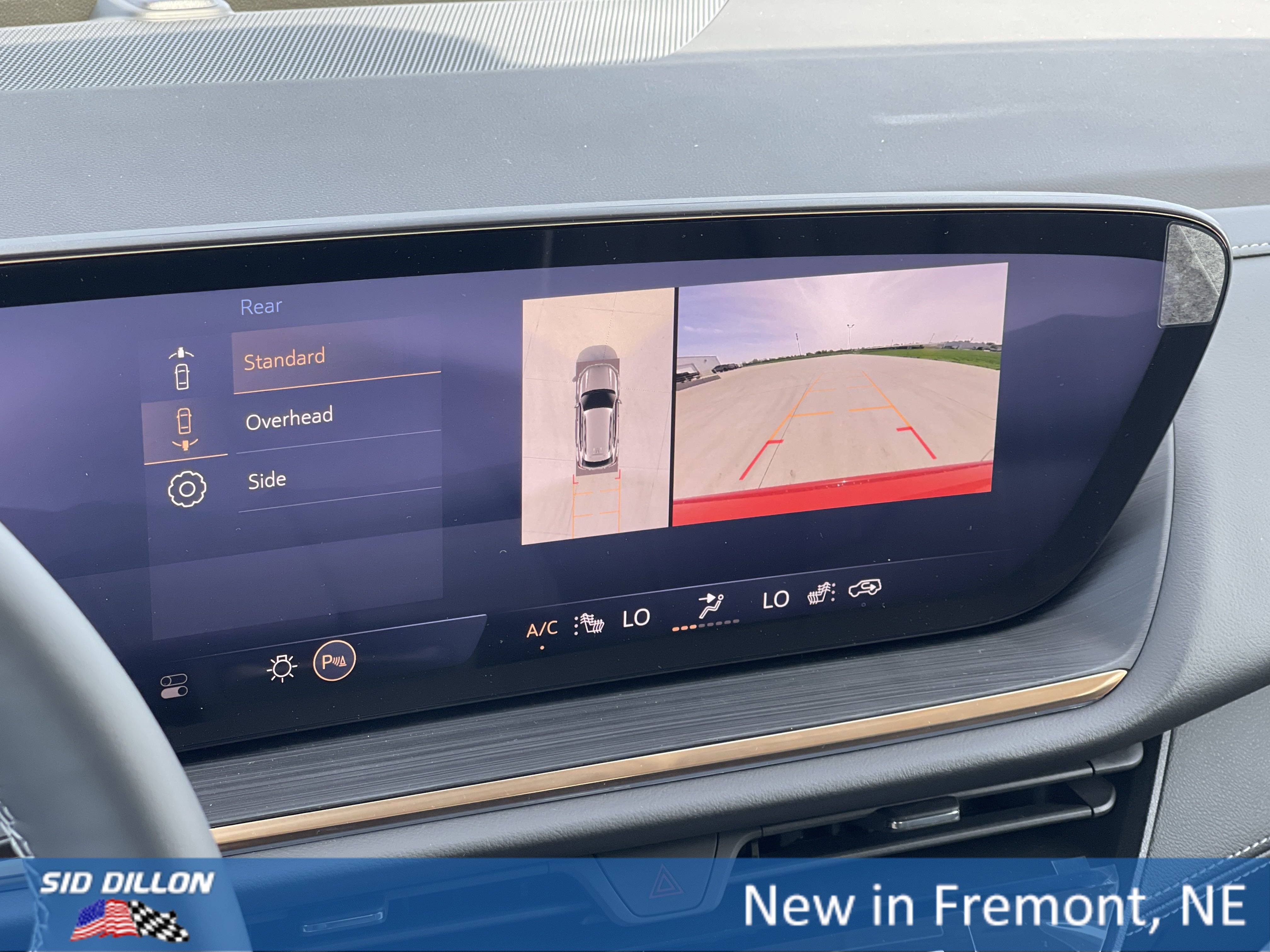 2025 Buick Envision Avenir photo 3