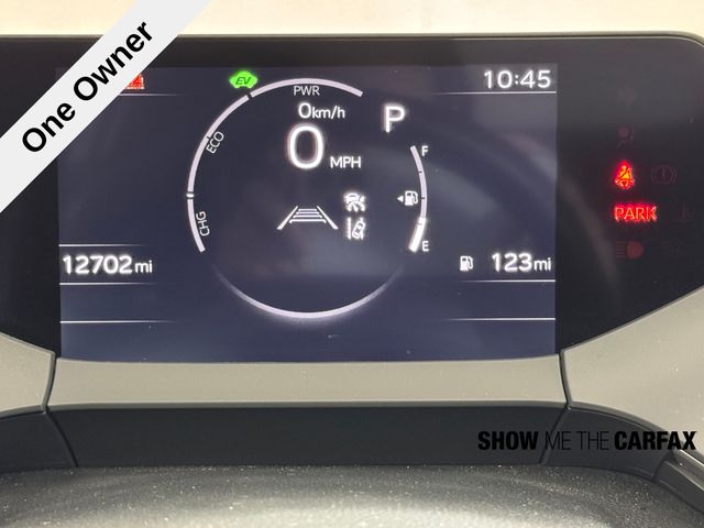 2023 Toyota Prius photo 2