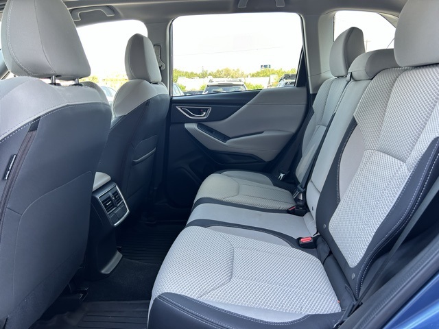 2021 Subaru Forester Premium photo 16