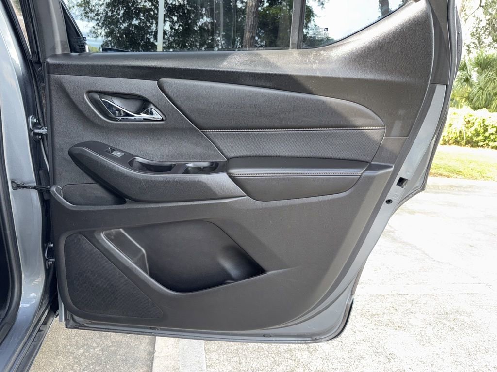 2018 Chevrolet Traverse Premier photo 29