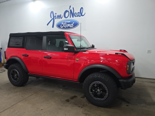 2022 Ford Bronco 4-Door Badlands's photo