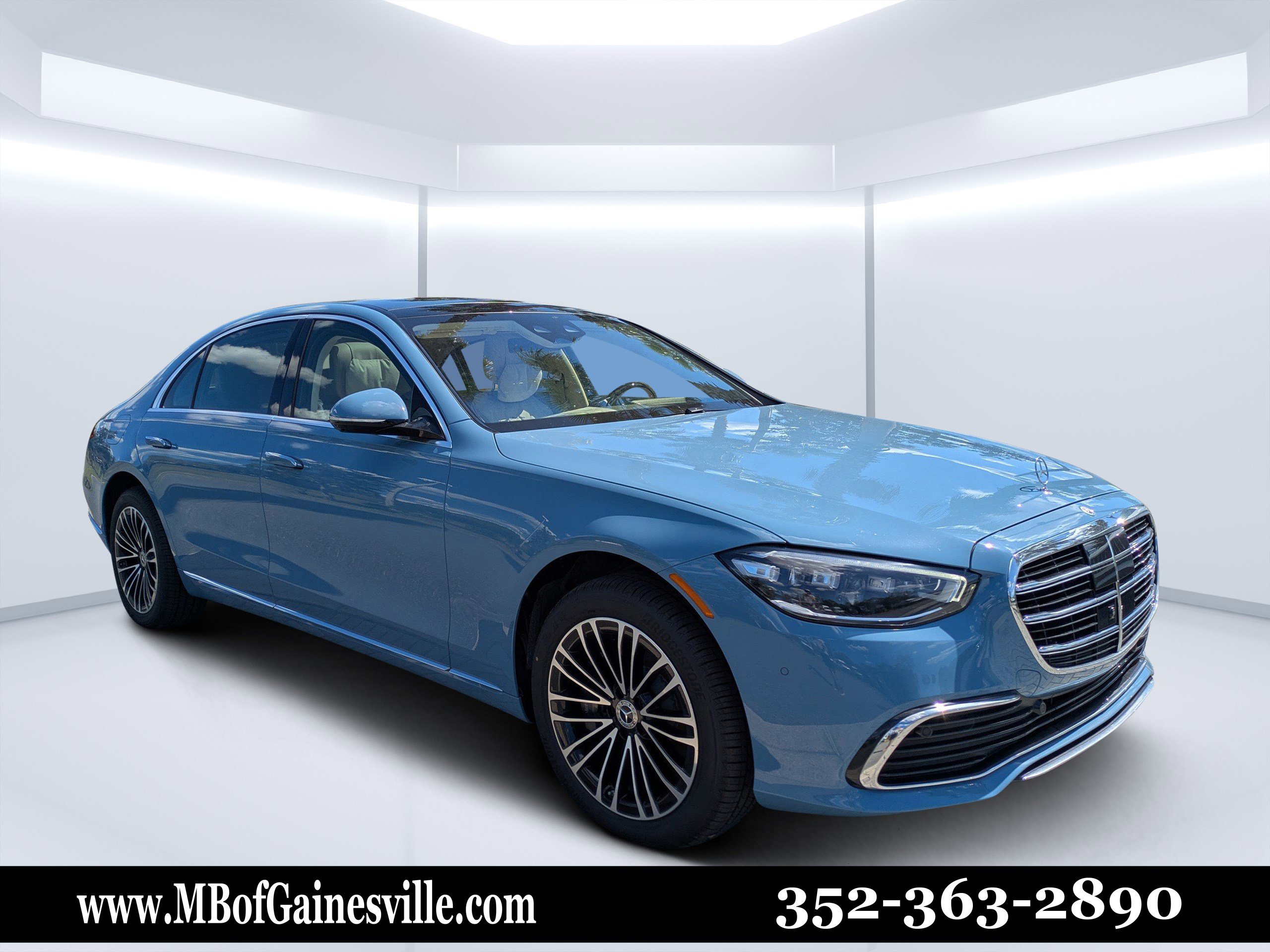2026 Mercedes-Benz S-Class S 580e's photo