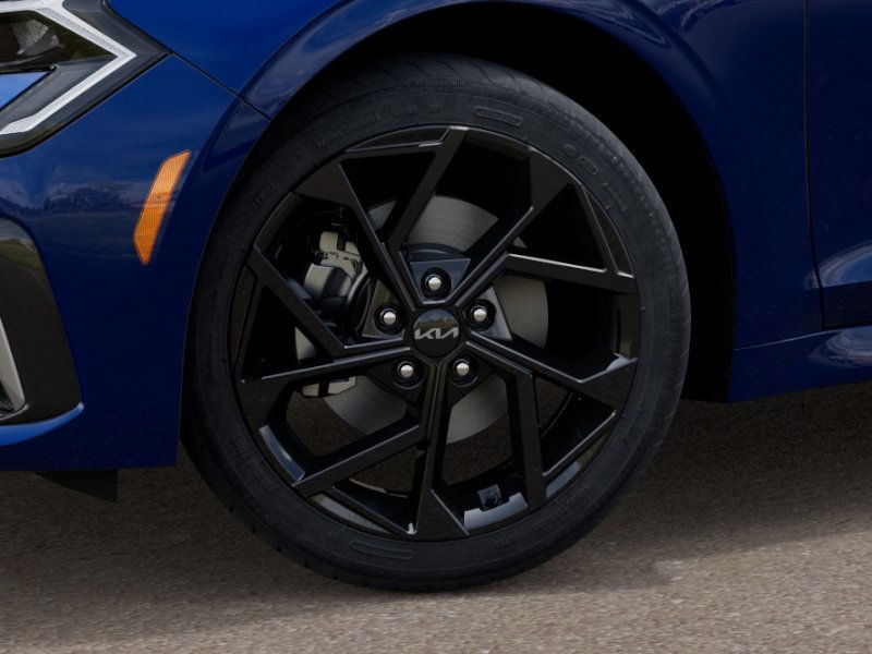 2026 Kia K5 GT-Line photo 8