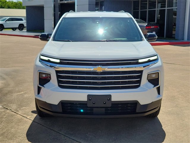 2025 Chevrolet Traverse 1LT photo 2