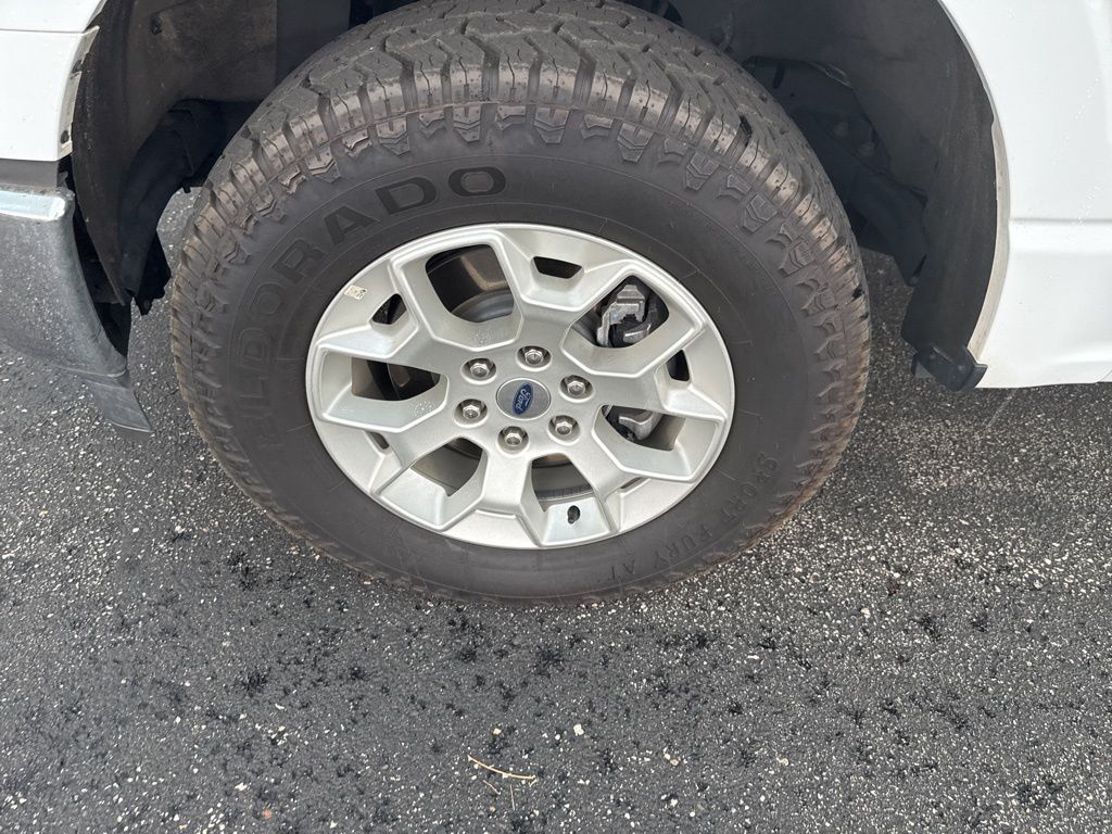 2023 Ford F-150 XLT photo 16