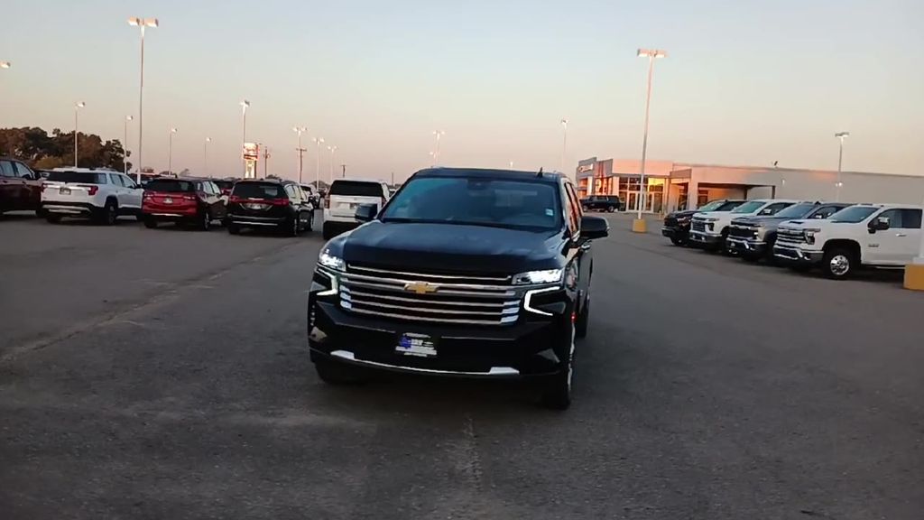 2024 Chevrolet Tahoe High Country photo 3