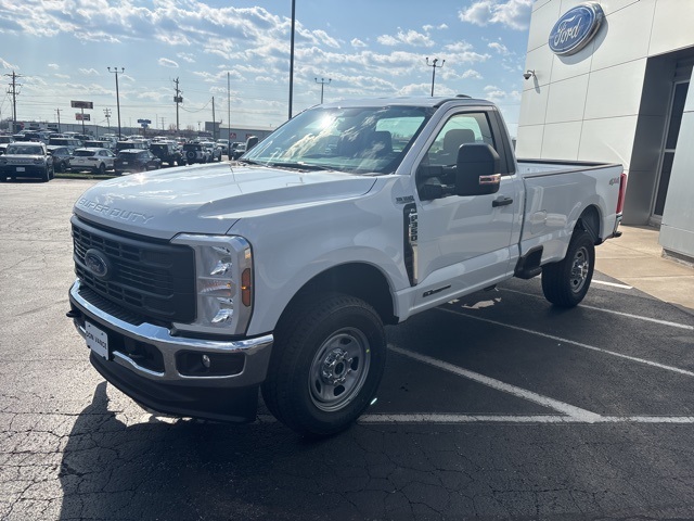 2025 Ford F-350 XL photo 2