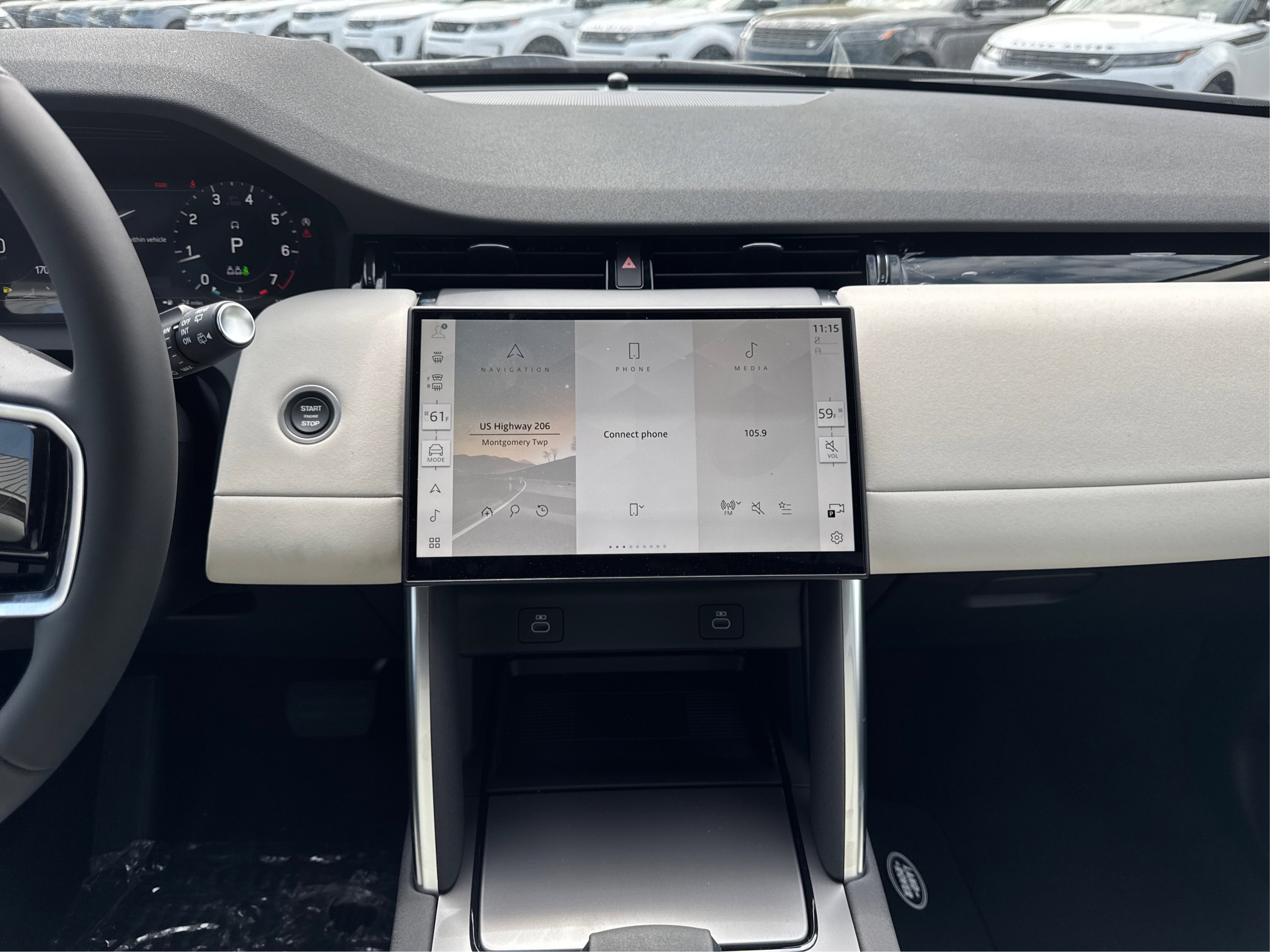 2025 Land Rover Discovery Sport S photo 12