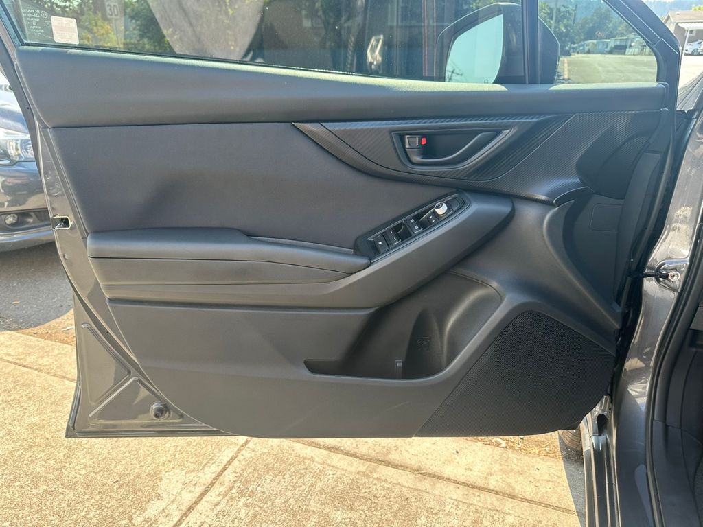 2021 Subaru Crosstrek Premium photo 13