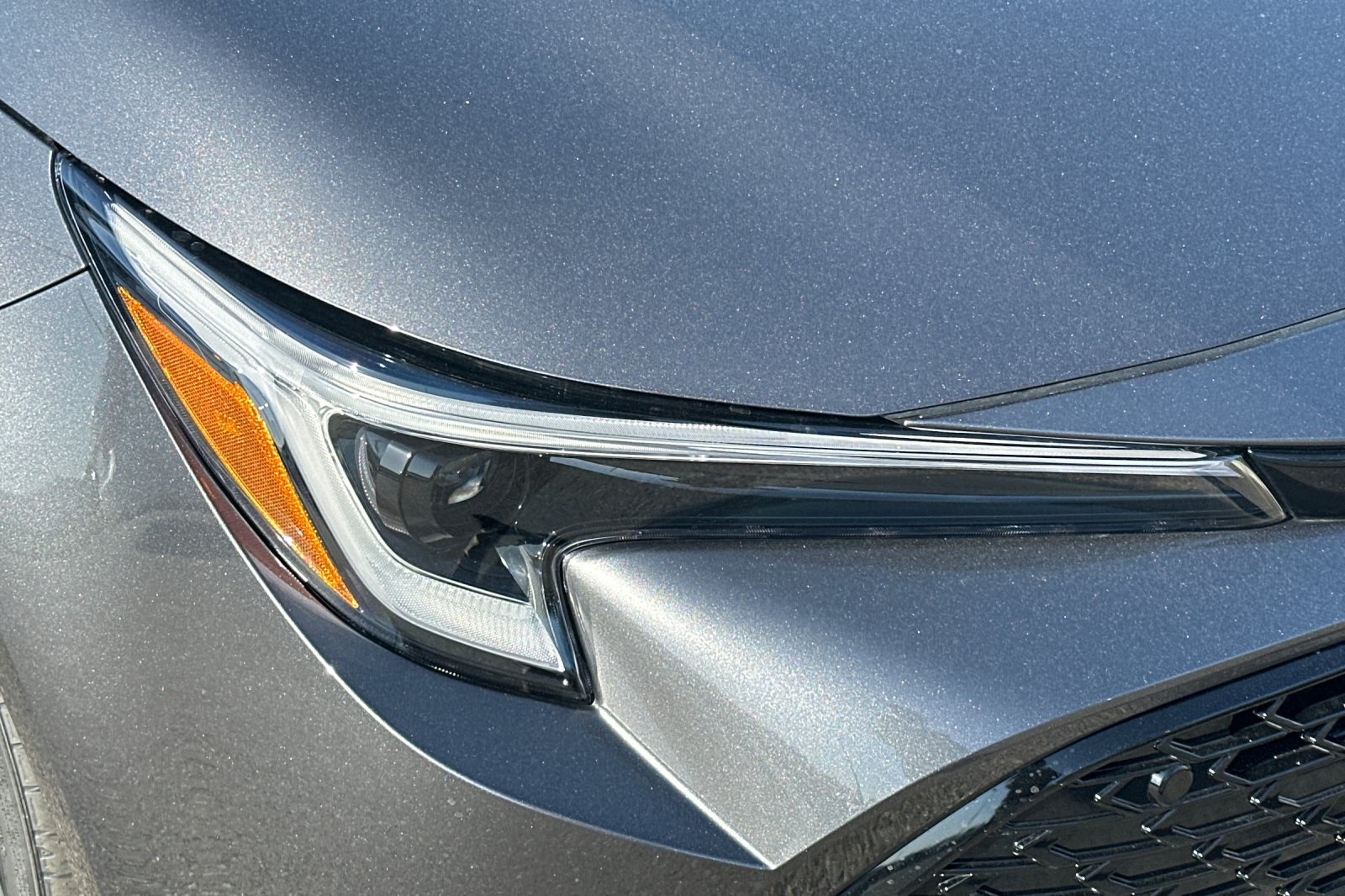 2025 Toyota Corolla XSE photo 29