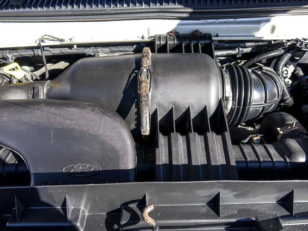 2010 FORD E-350 - Image 29