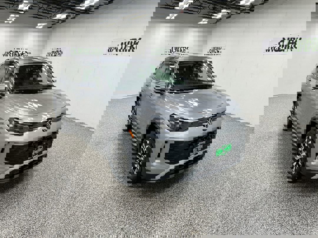 2025 Volkswagen Tiguan S's photo