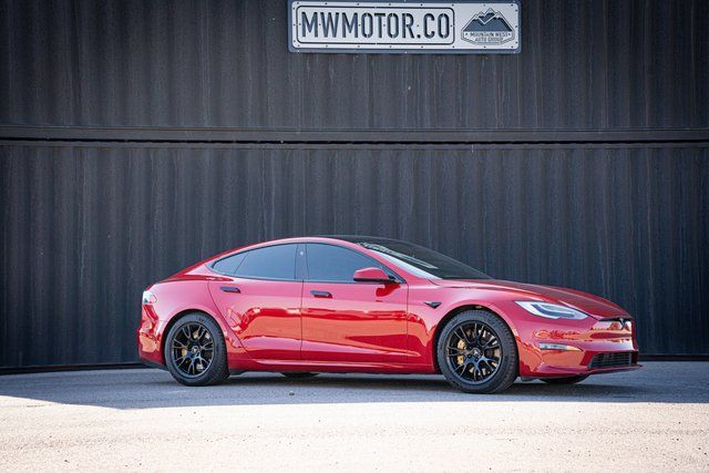 2021 Tesla Model S Plaid's photo