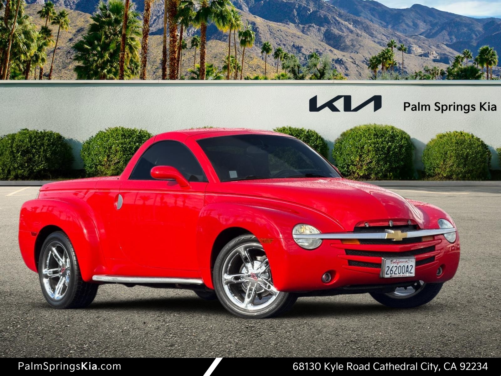 2004 Chevrolet SSR LS's photo
