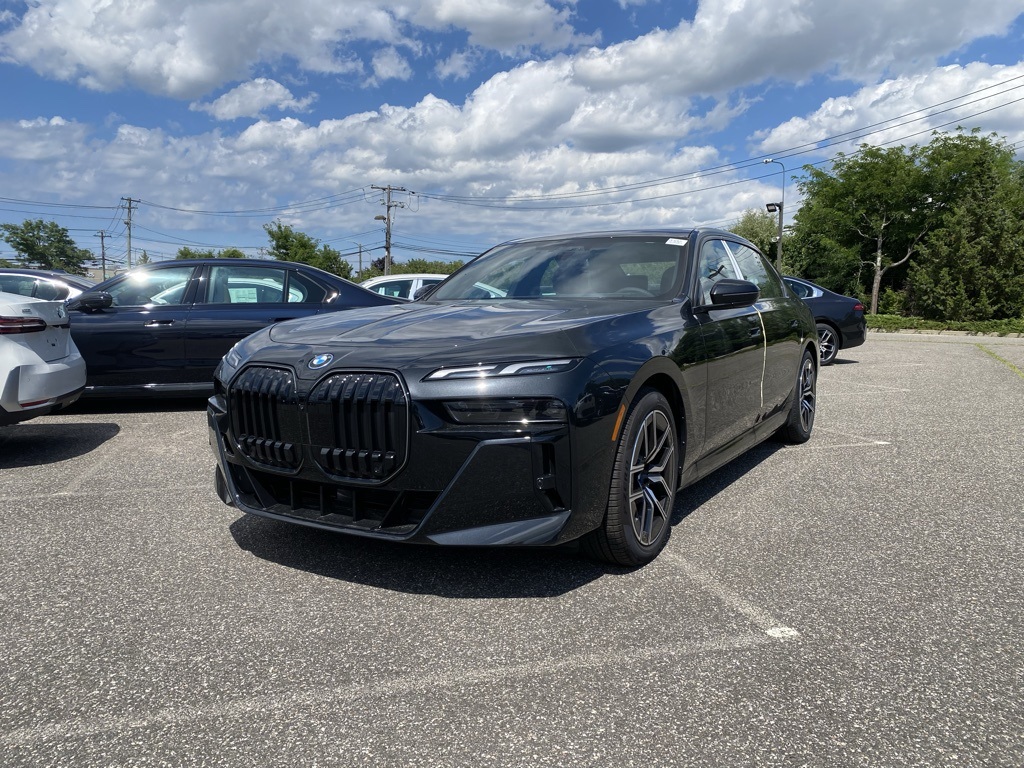 New 2025 Black Sapphire Metallic BMW xDrive60 image 1