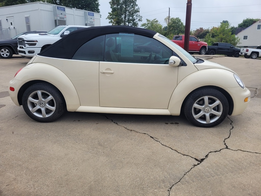 2005 Volkswagen Beetle GLS photo 5